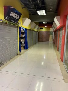 Mini Local Comercial En Alquiler En Gran Bazar Centro Comercial